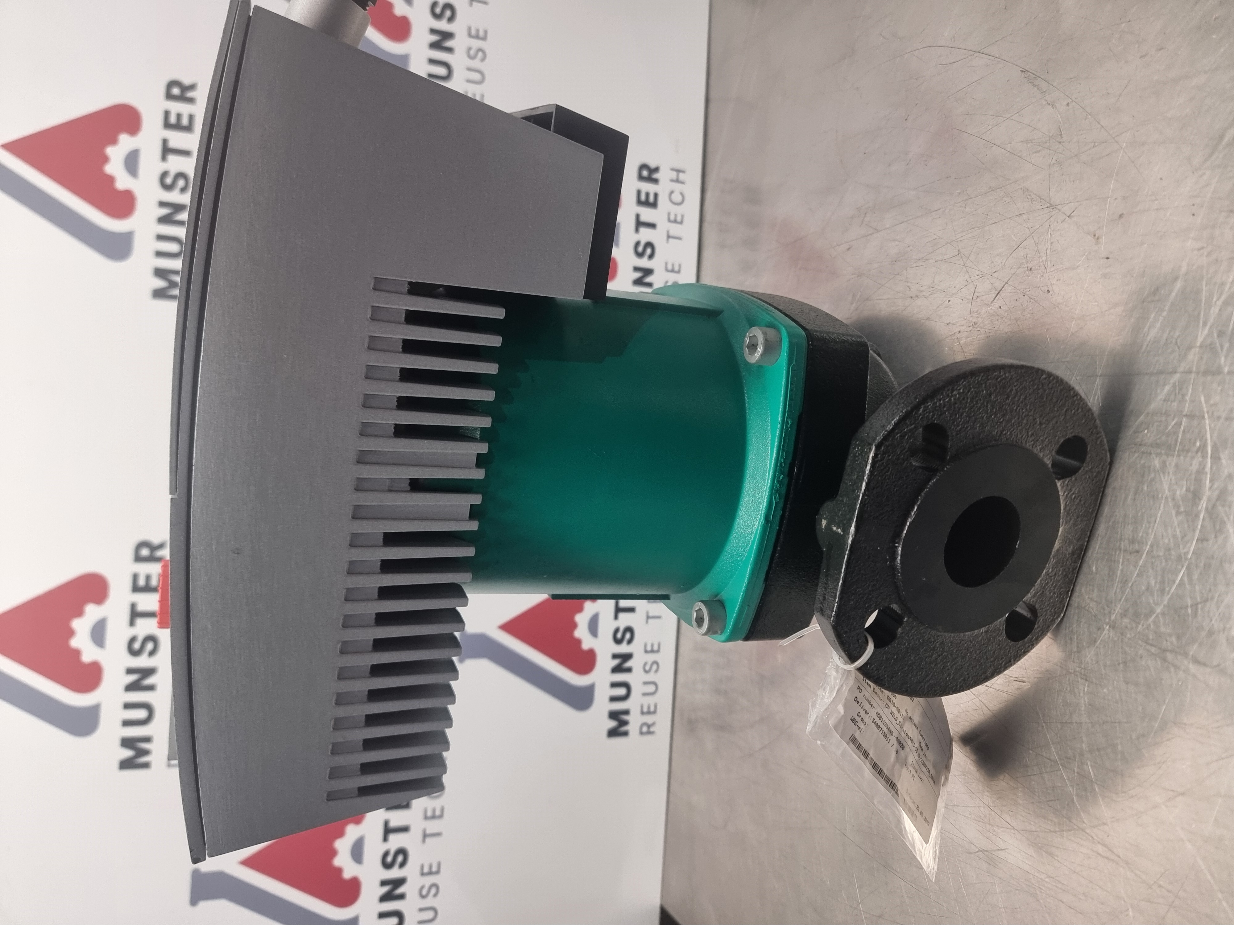 Used Wilo Stratos 40/1-16 Circulating Pump | ART no. 2150588/17w05 | DN 40