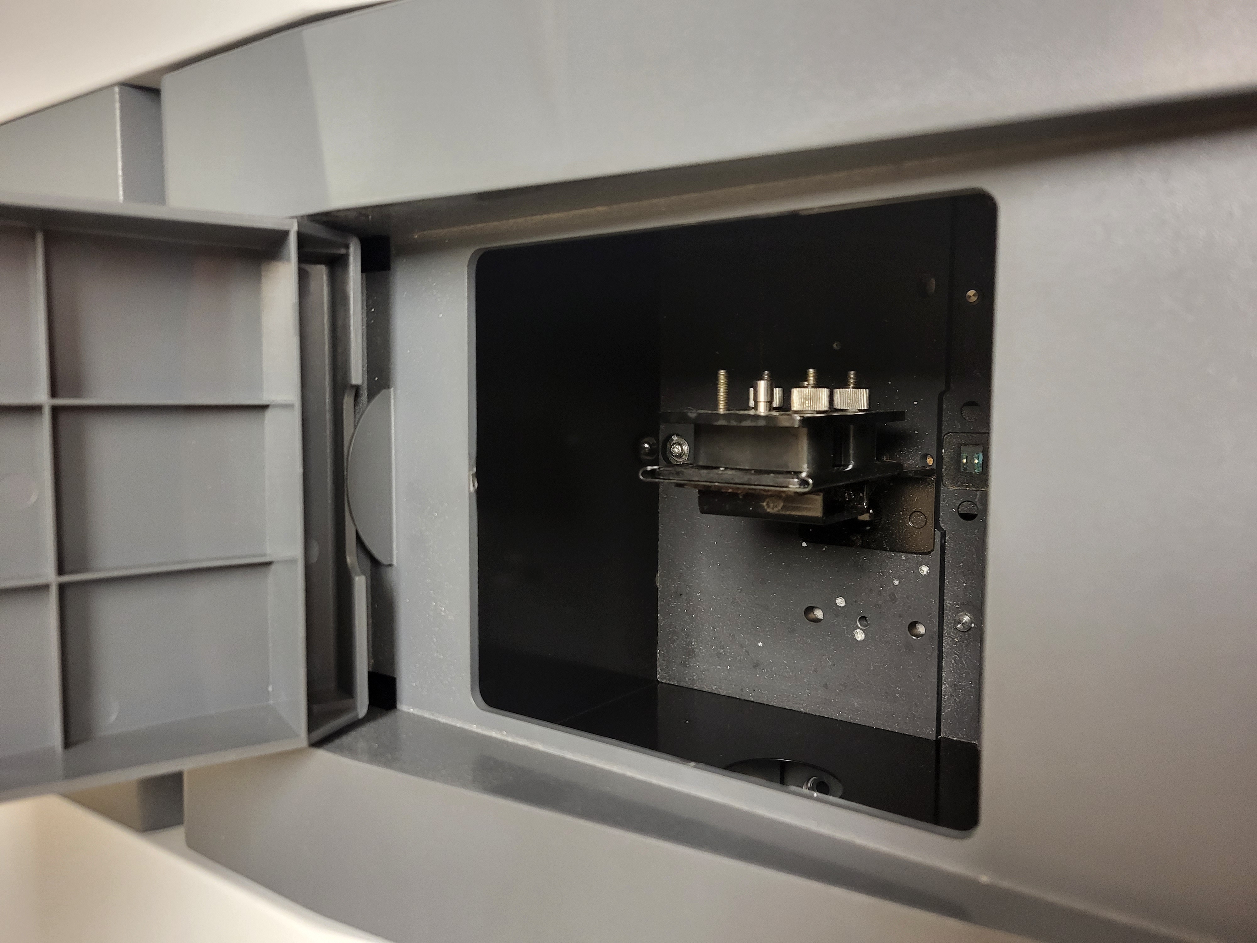 Used Shimadzu IR Affinity, 1