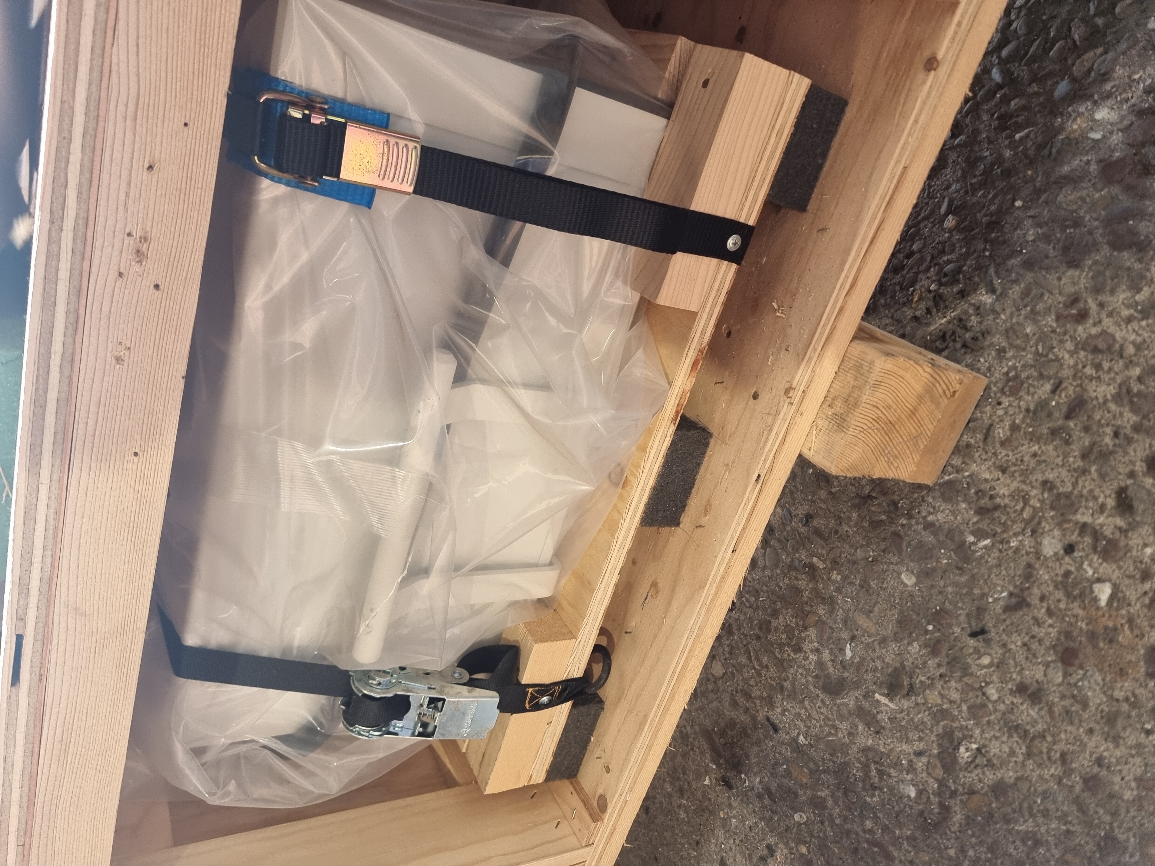 Used Cambridge Laboratories Lexel 95SHG CW UV ION Laser with Control Unit