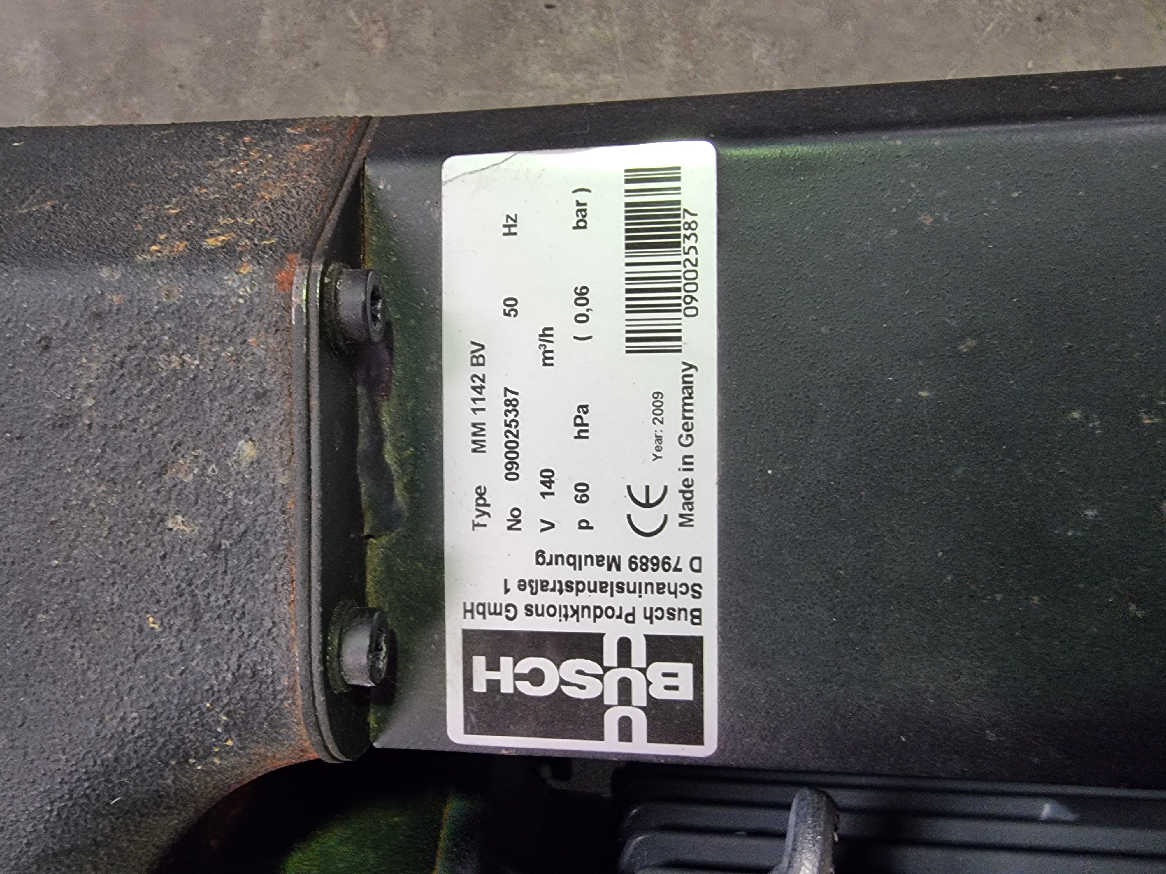 Busch Mink MM 1142 BV Vacuum Pump