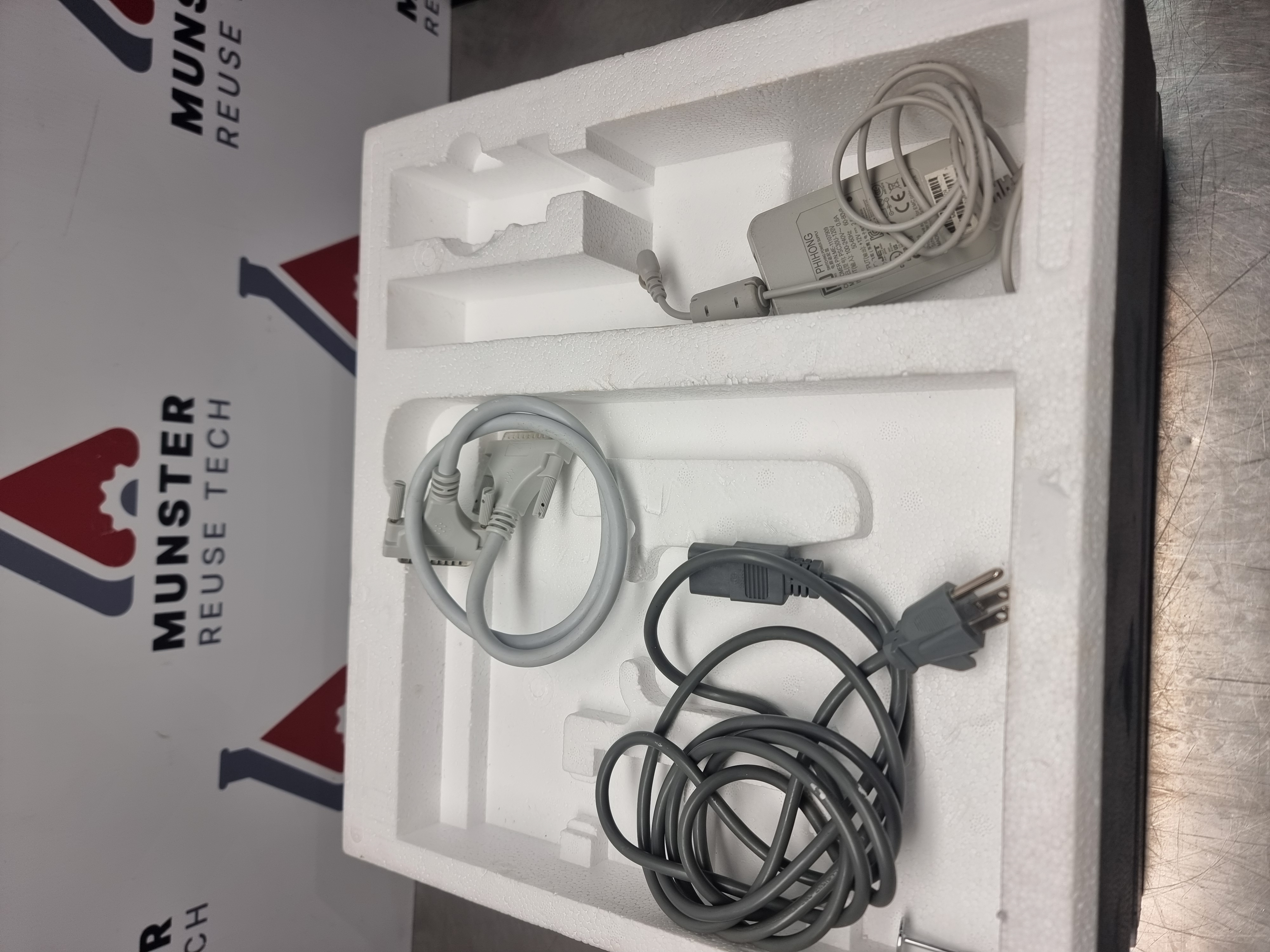 Used Mettler Toledo XP2U Ultra Microbalance | Max 2.1g / d=0.1ug