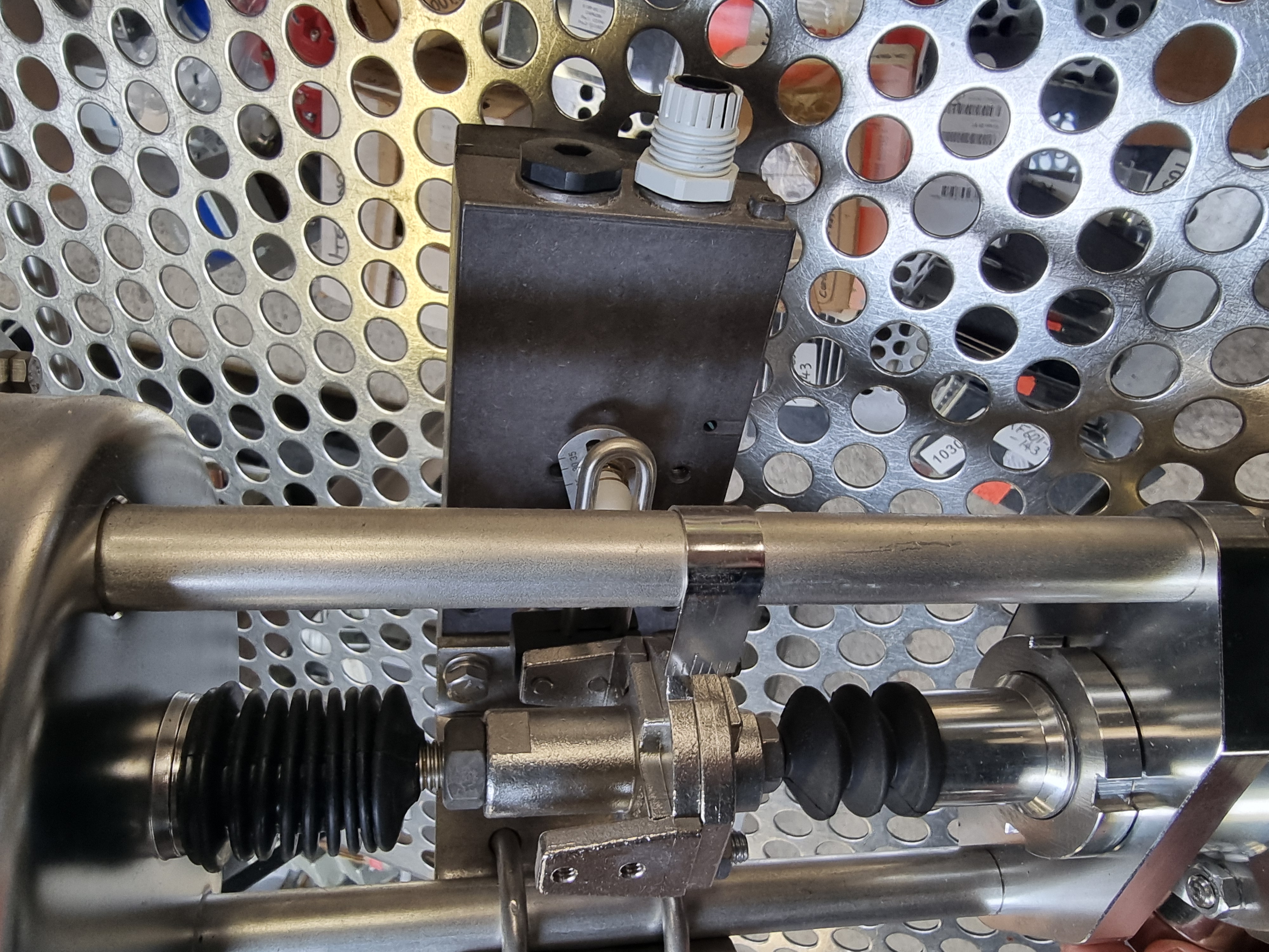 von Rohr Armaturen AG Sterile Control Valve VELG10F49CBA0M04