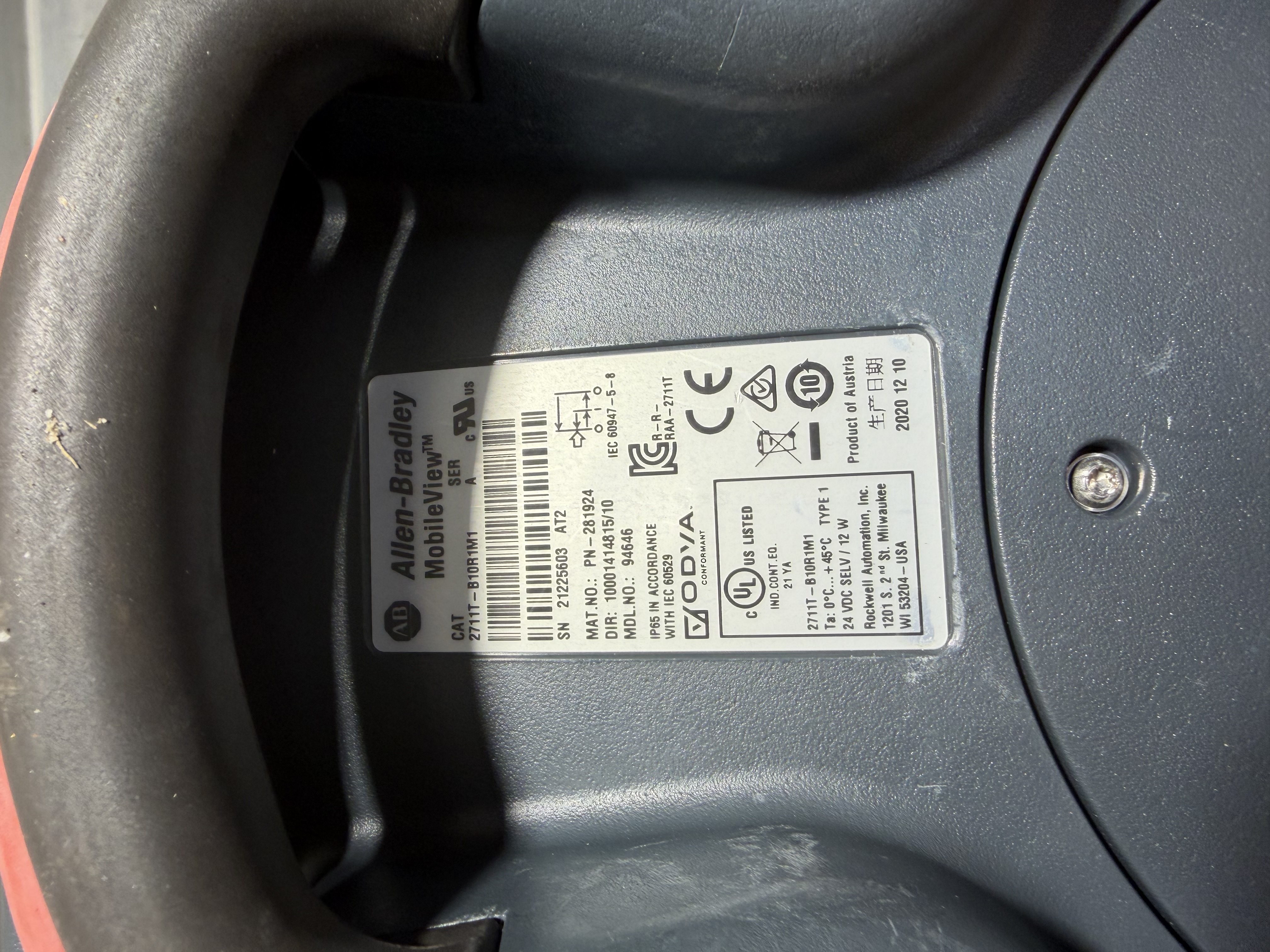 Used Allen Bradley MobileView CAT-2711T-B10R1M1