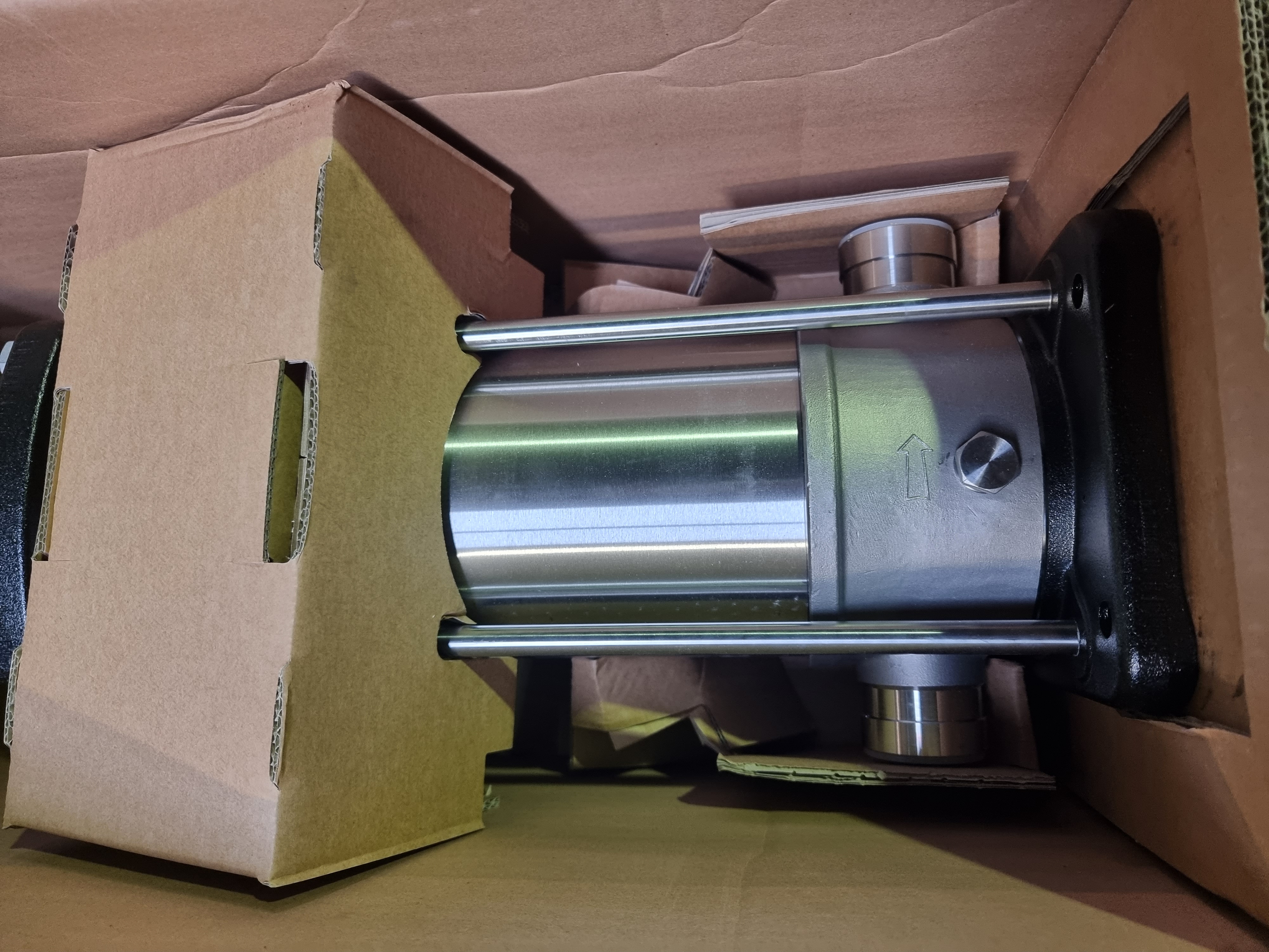 Grundfos CRN10-12 Vertical Centrifugal Pump | p/n: 96501282