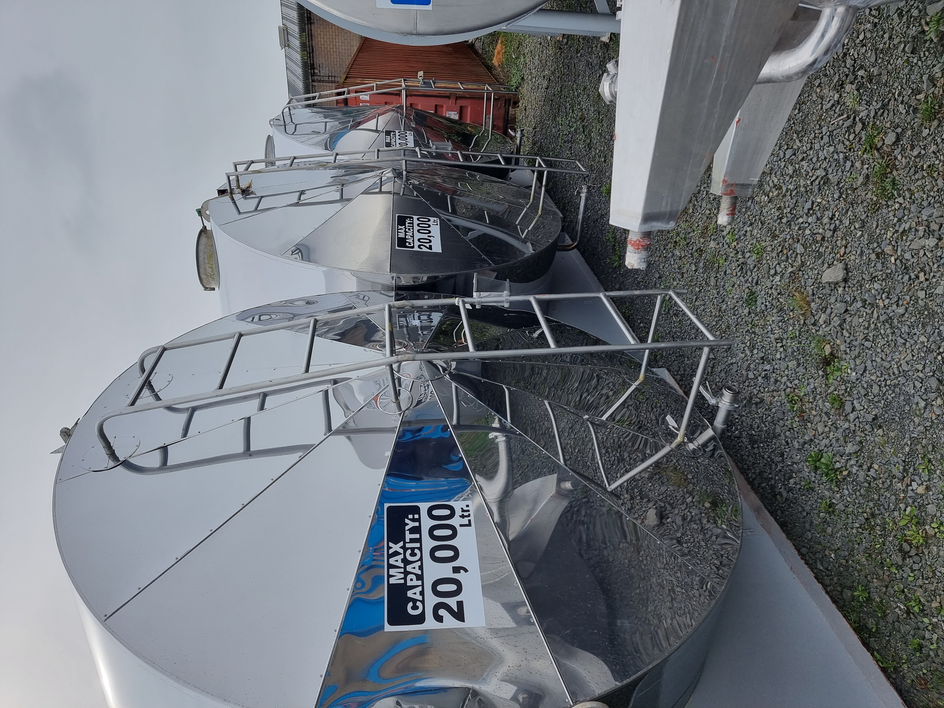 Used 20,000 Ltr Stainless Steel Tank | 4 no. | 2 insulated / 2 not insulated