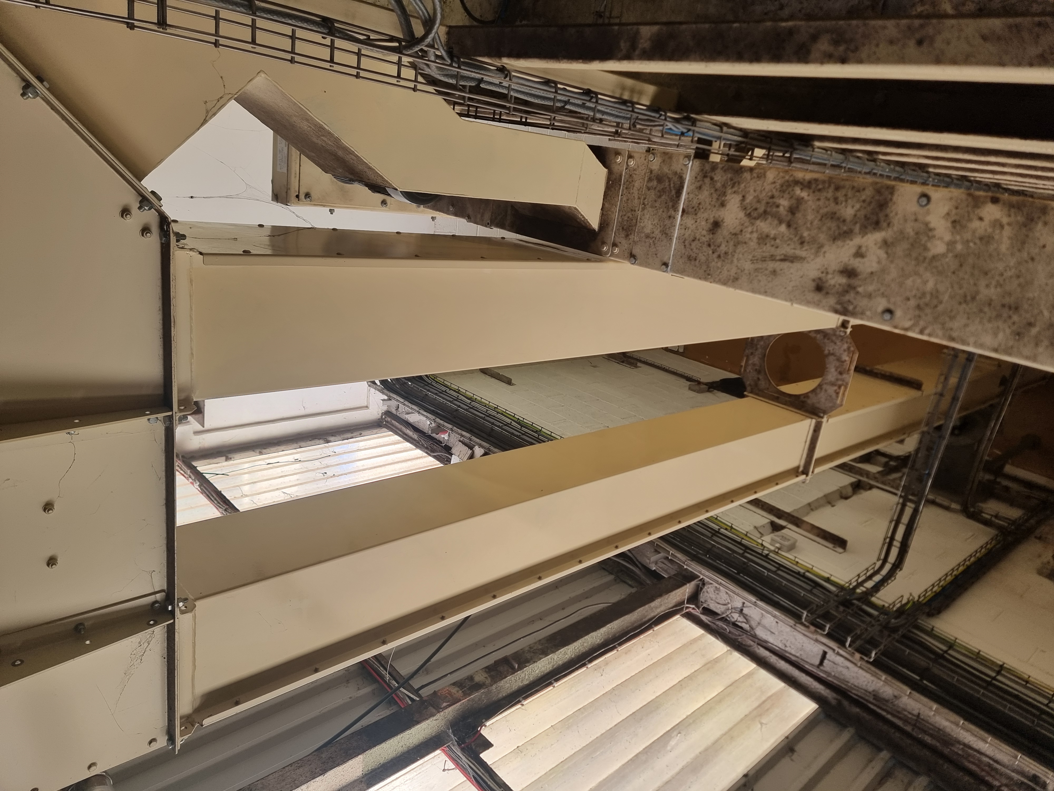 Used Guttridge Grain Intake System & Silo for Brewery