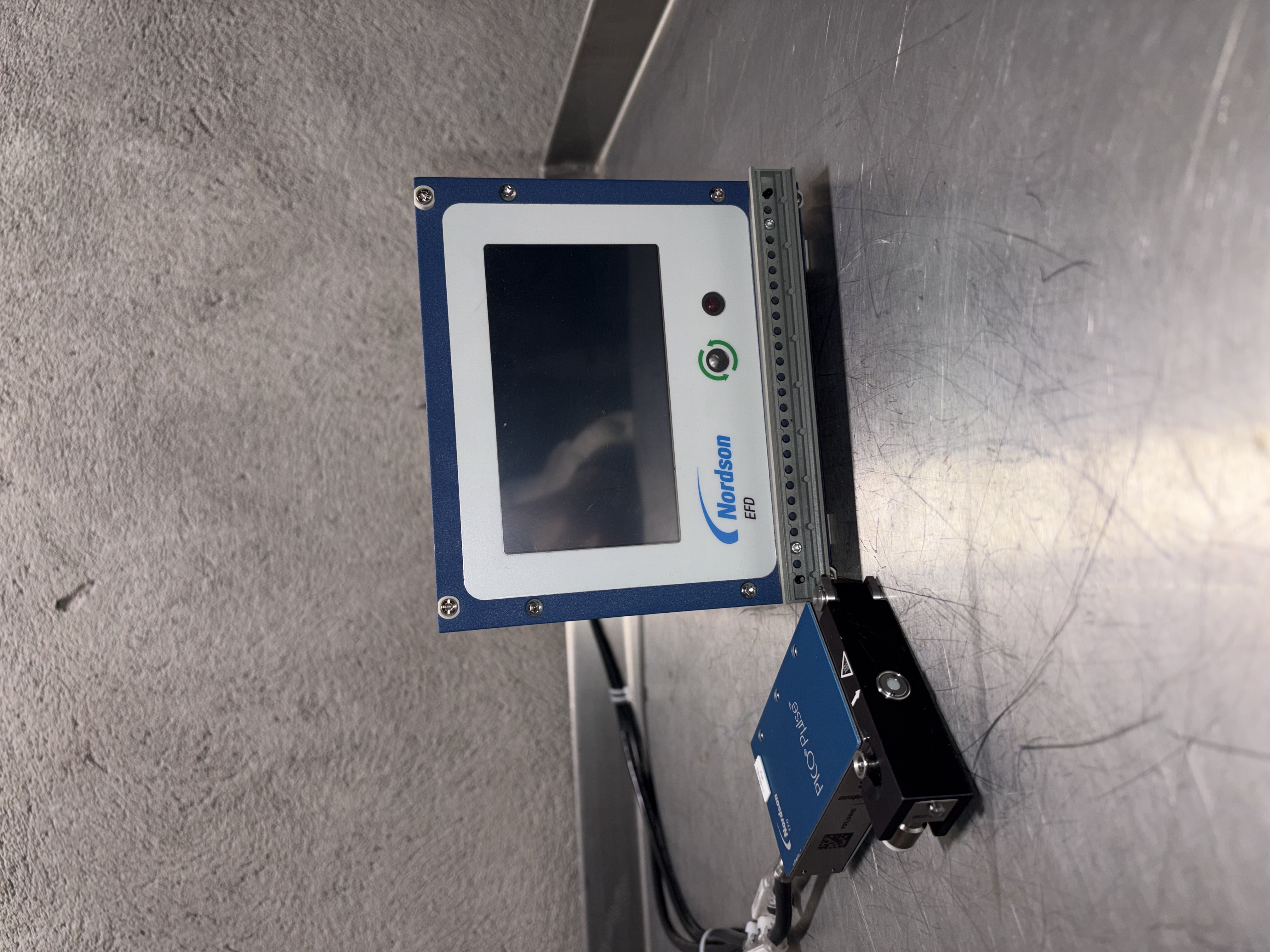 Used Nordson EFD PICO Pulse™ dispensing system Model-7361217