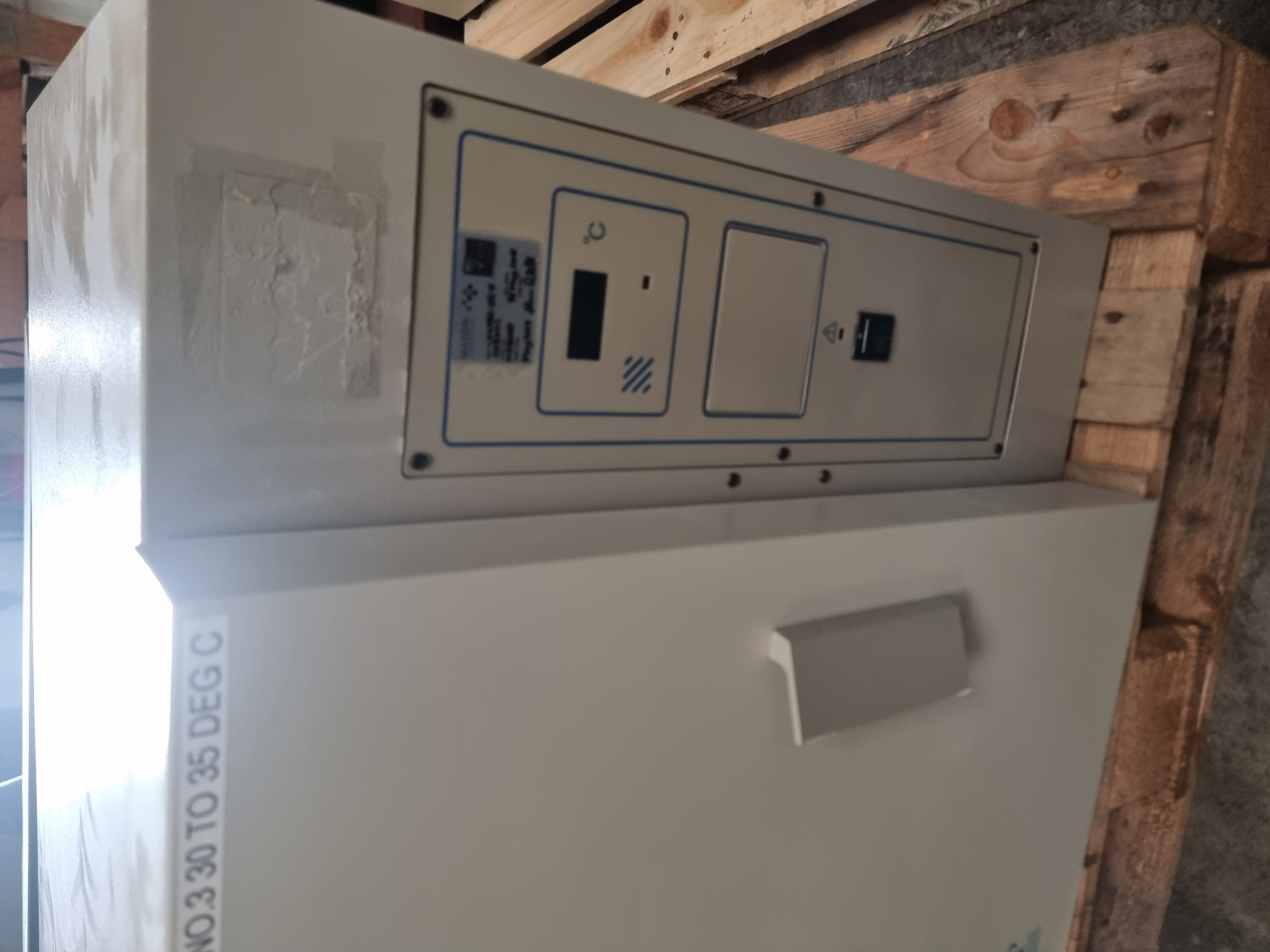 Used Gallenkamp IPR075.XX1.5 Forced Air Incubator 