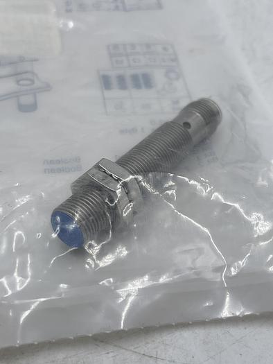 Sick IMB12-04BPPVCOS