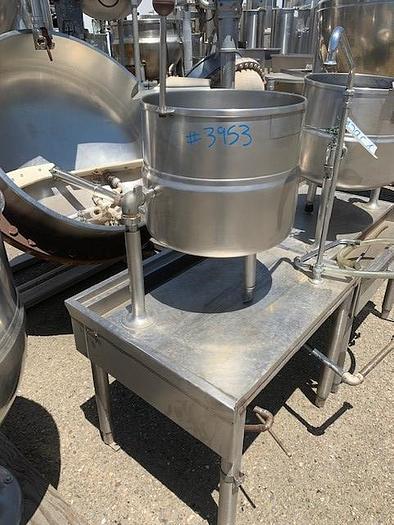 Used 40 gallon Groen Stainless Steel Jacketed Tilt Steam Kettle TDA/1-40