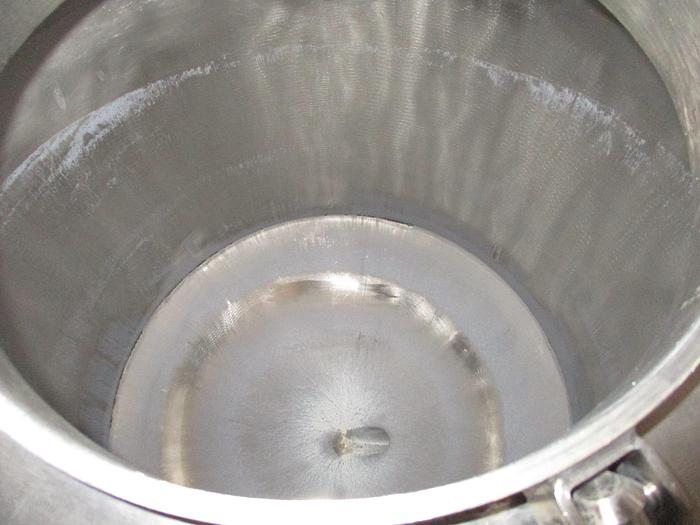 Used unknown 330 litres