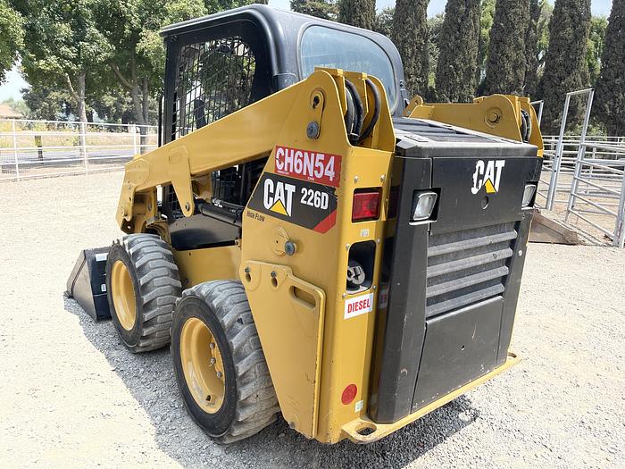 Used 2018 CAT 226D