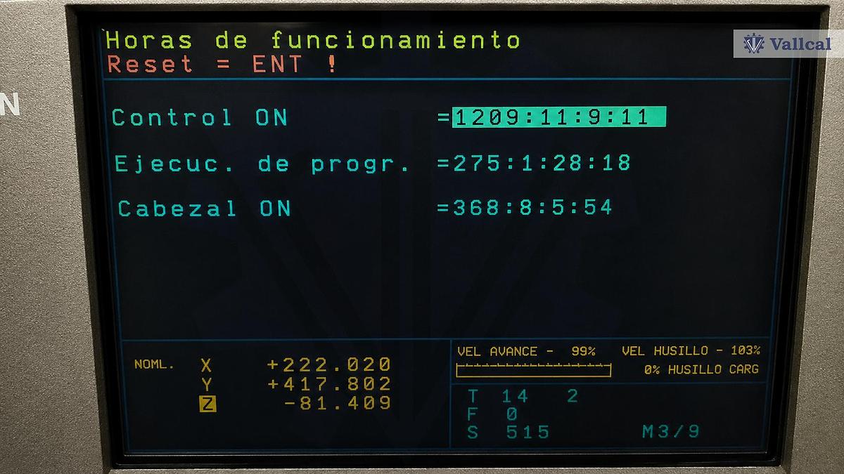 Usado Centro de mecanizado vertical Cincinnati Arrow 750 de ocasión