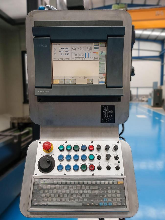 Usado FRESADORA BANCADA FIJA NICOLÁS CORREA BRAVA-30