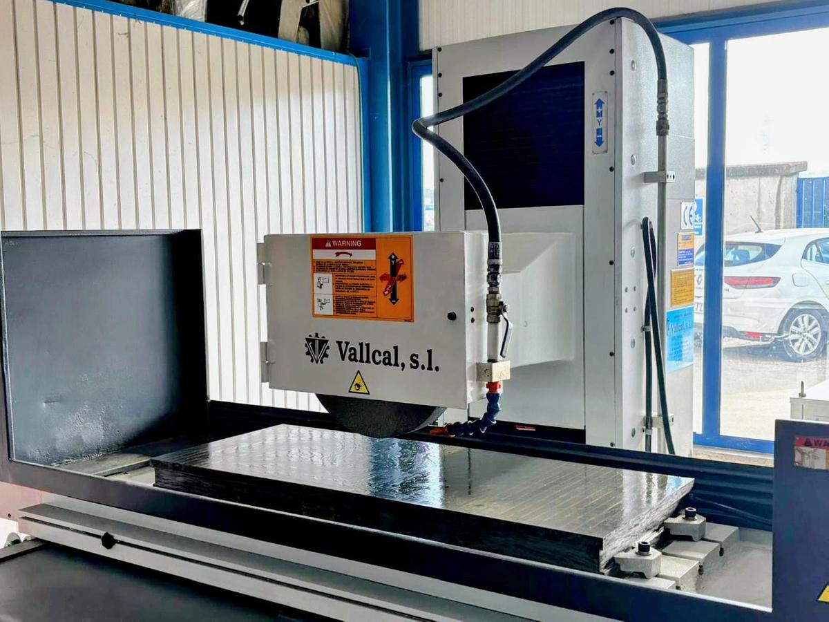 Usado Rectificadora EQUIPTOP ESG-1640 ASD