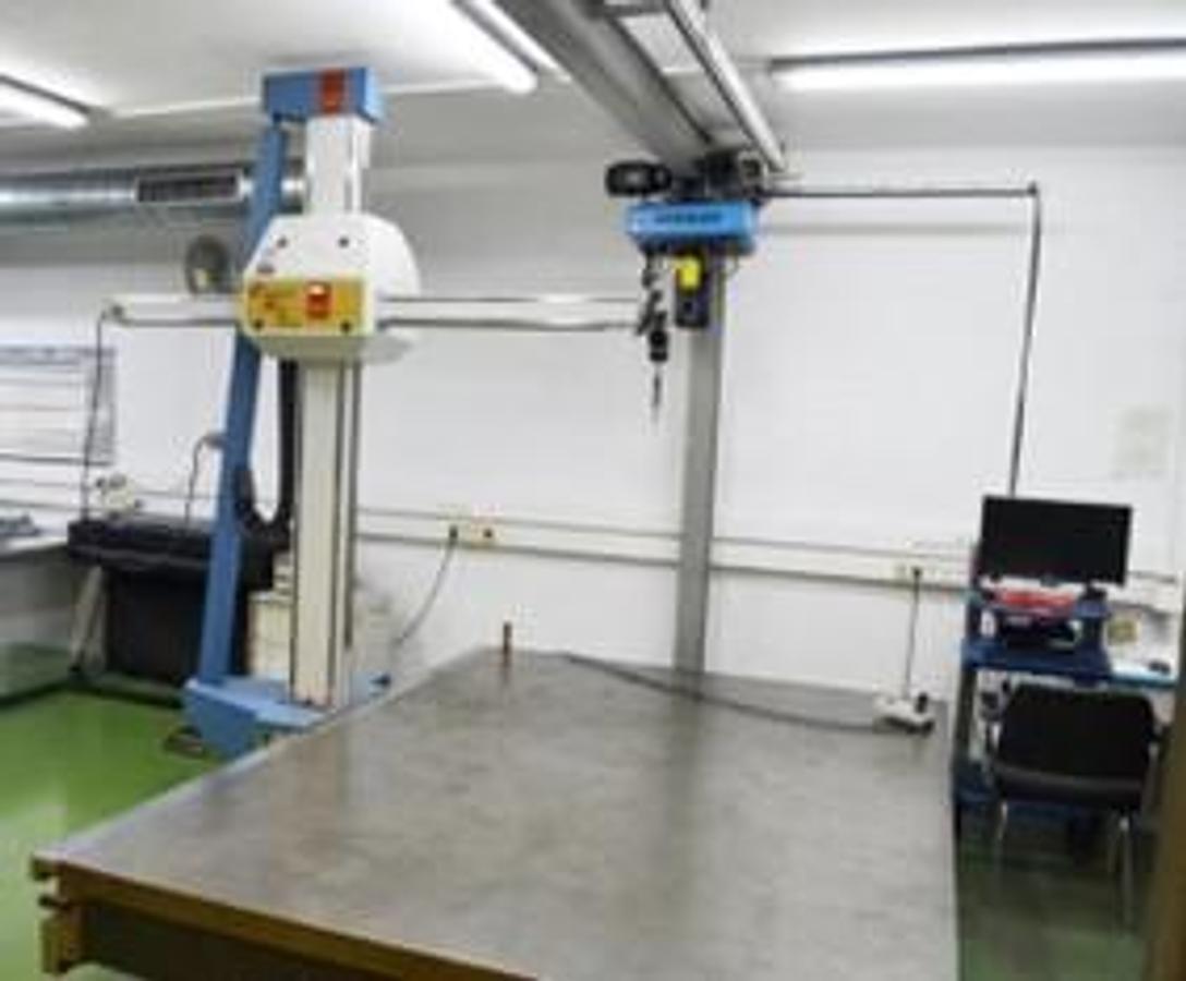 Usado TRIDIMENSIONAL MORA MOD. 0151.12.14.30