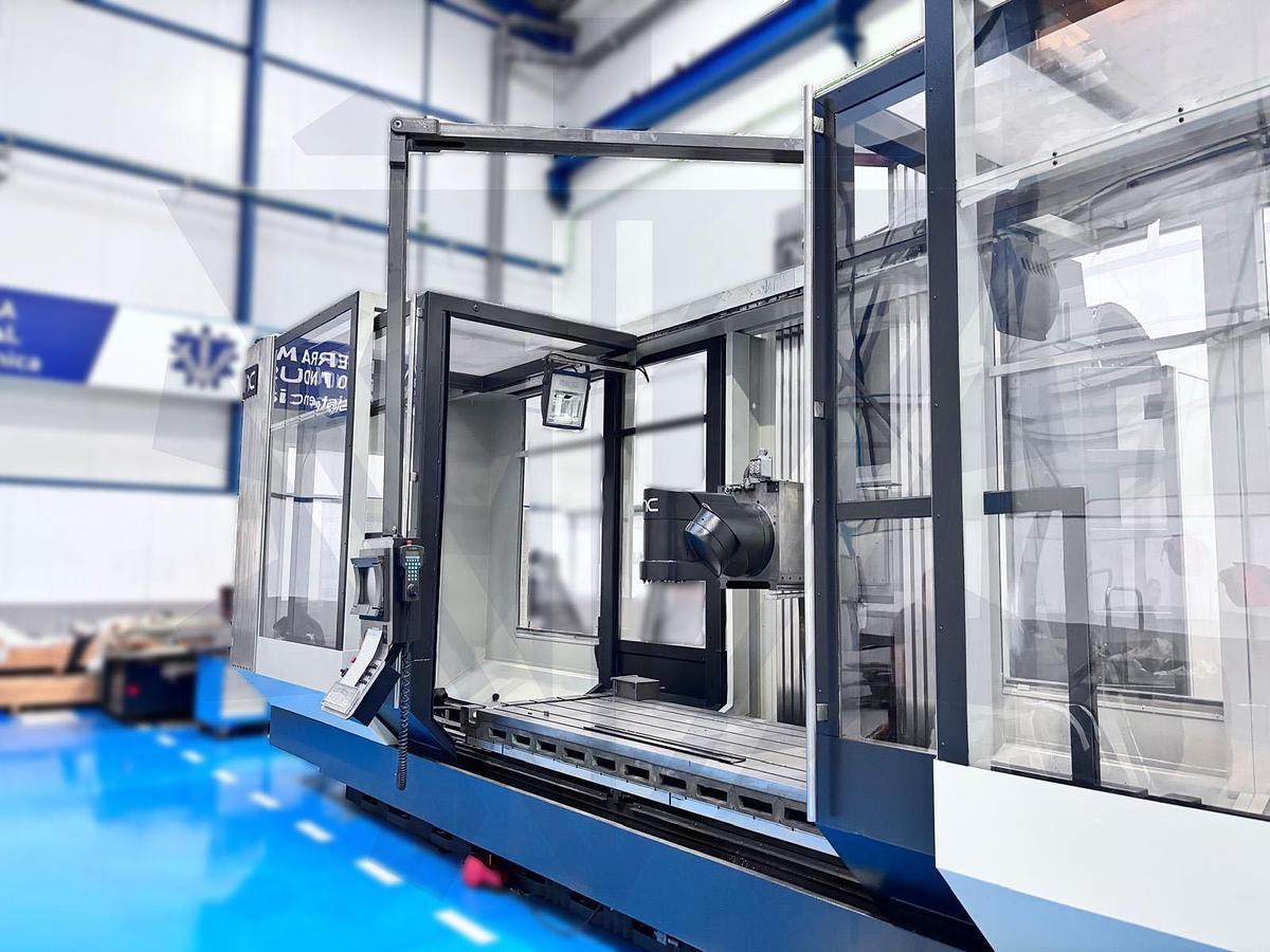 Usado FRESADORA BANCADA FIJA NICOLÁS CORREA BRAVA-30