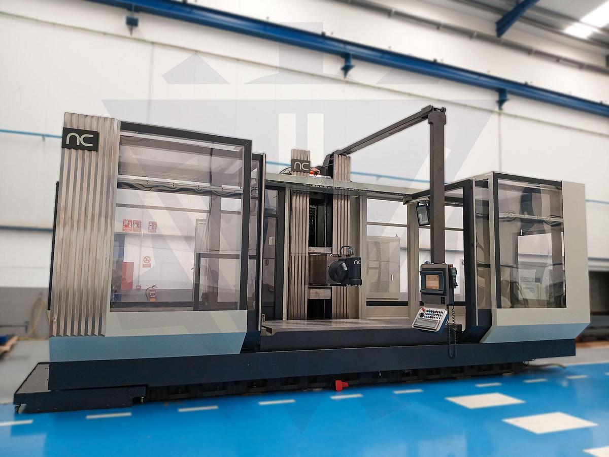 Usado FRESADORA BANCADA FIJA NICOLÁS CORREA BRAVA-30