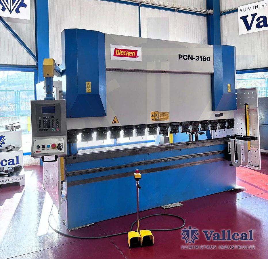 Usado Plegadora BLECKEN PCN-3160