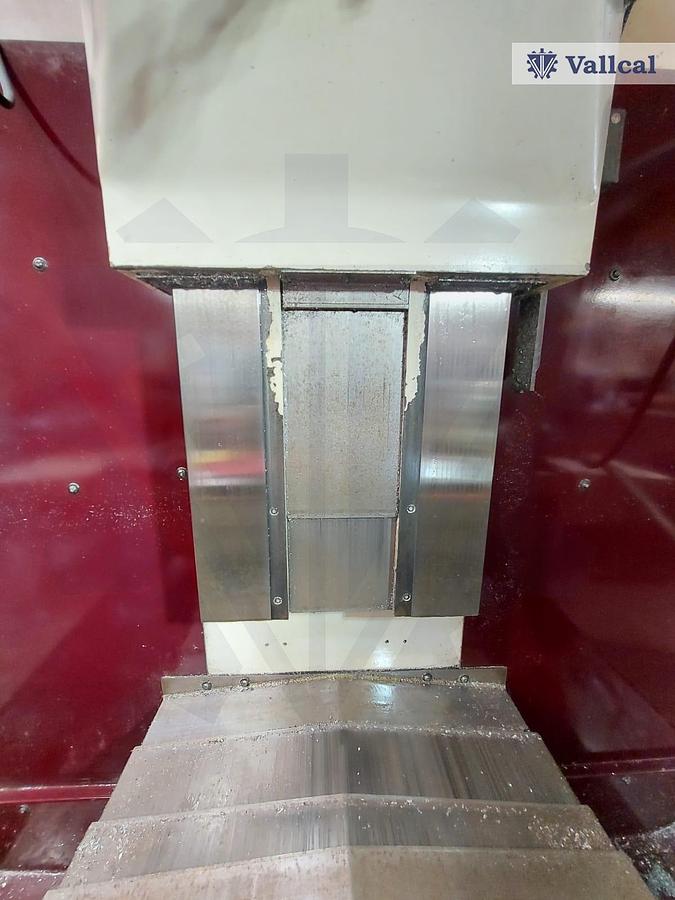 Usado Fresadora vertical de bancada Chevalier Falcon 2040HB de ocasión