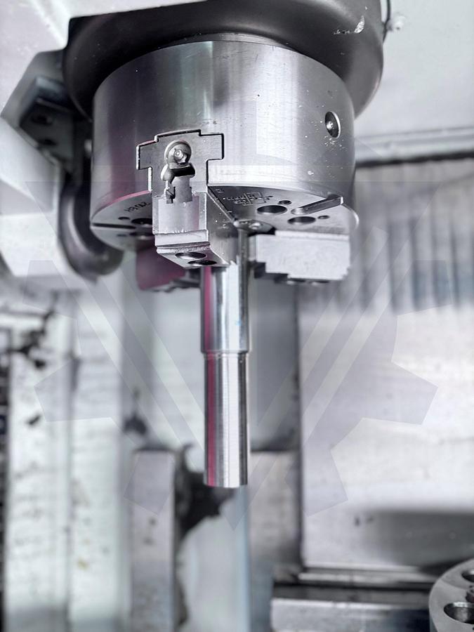 Usado Torno CMZ mod. TBI-450MC