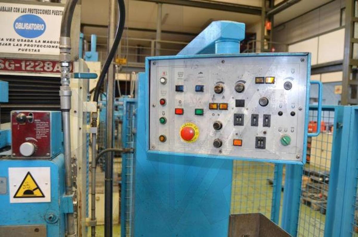 Usado Rectificadora CHEVALIER FSG-1228AD