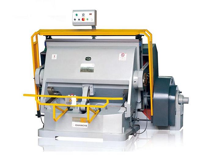 Výsekové příklopové stroje ML