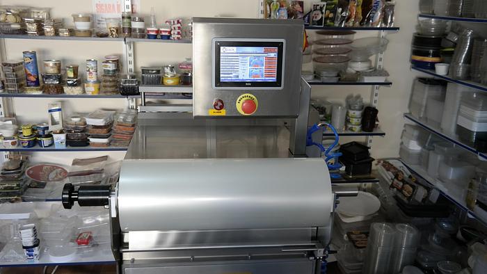 Apack Model MAP 25 Tray Sealing and MAP Packaging Machine