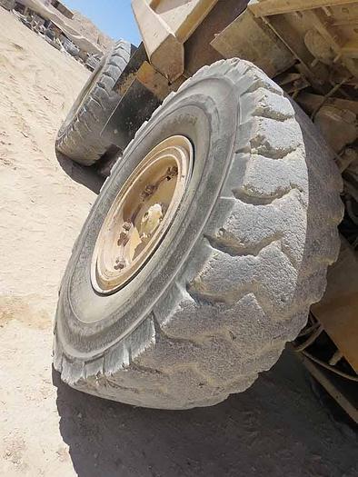 Used 2005 CATERPILLAR 775E