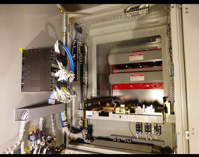 Used 2007 Eaton Cutelr Hammer  15Kv Breaker Line up