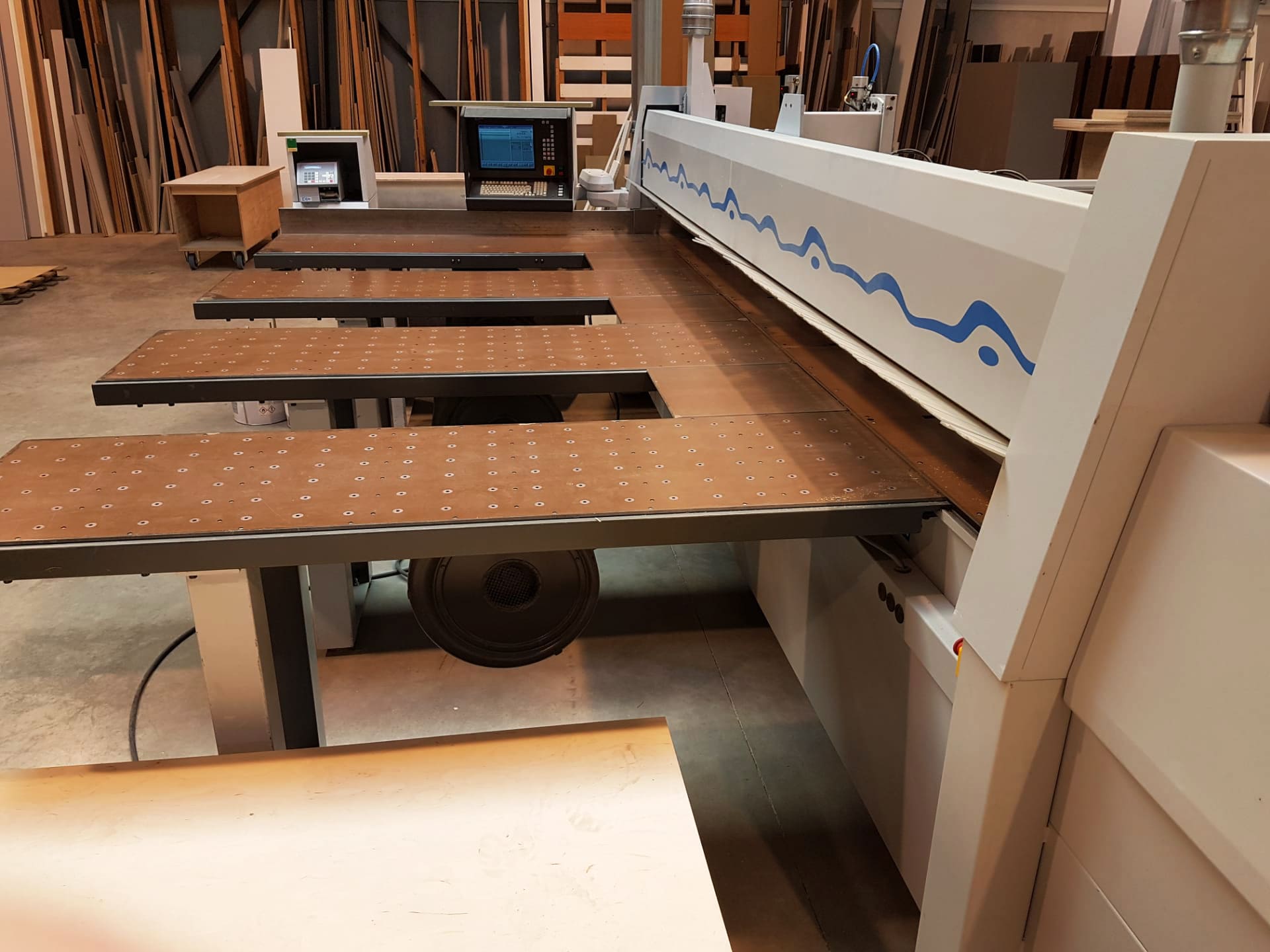 Used HOLZMA HPP 11/43/43 - 1997