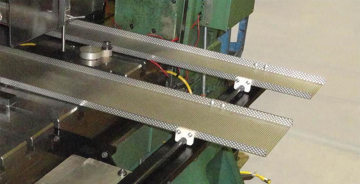 EGD, Multi-Tray Conveyors