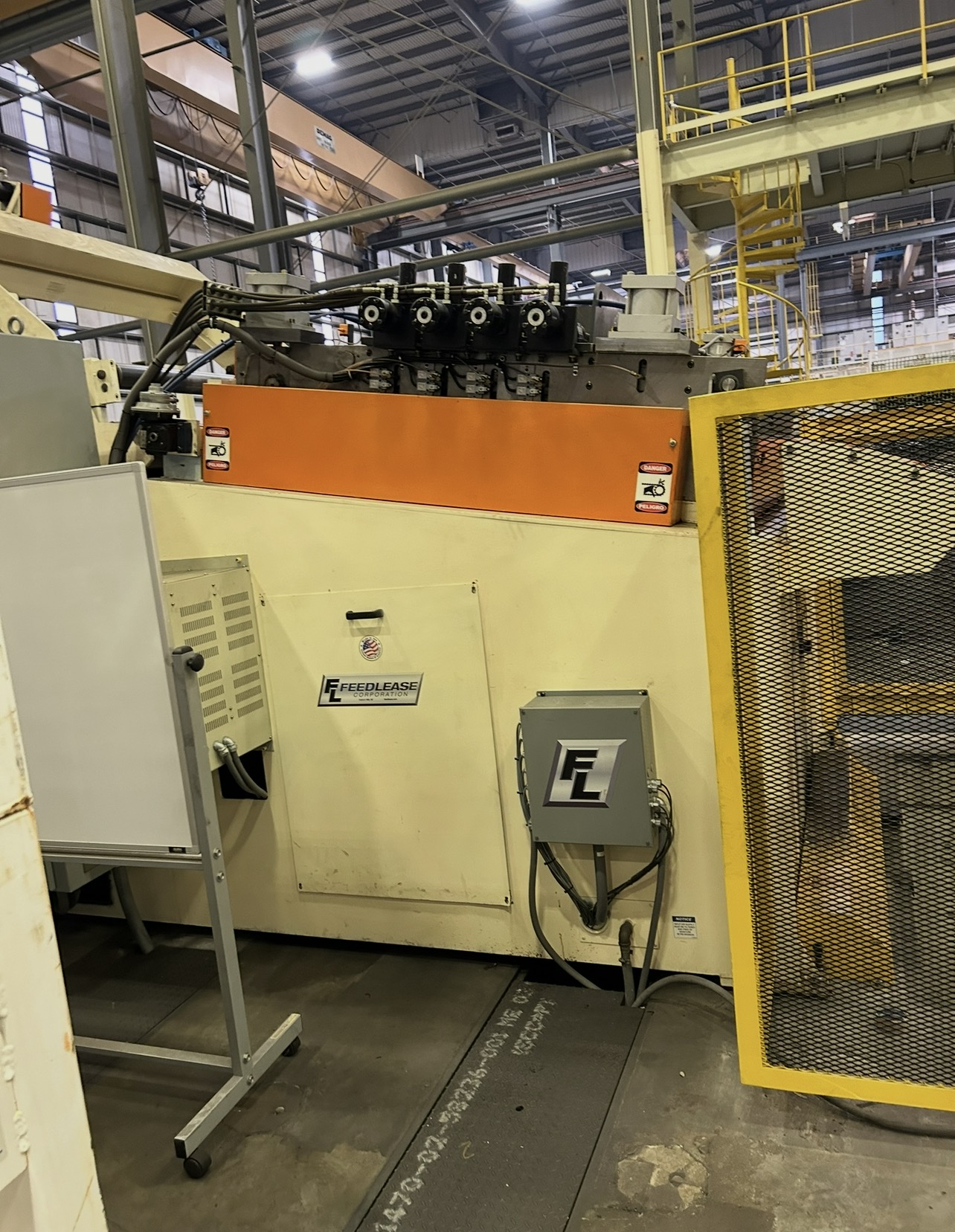 Used 2016 Feedlease-Universal Feed 66" Conventional Feed Line