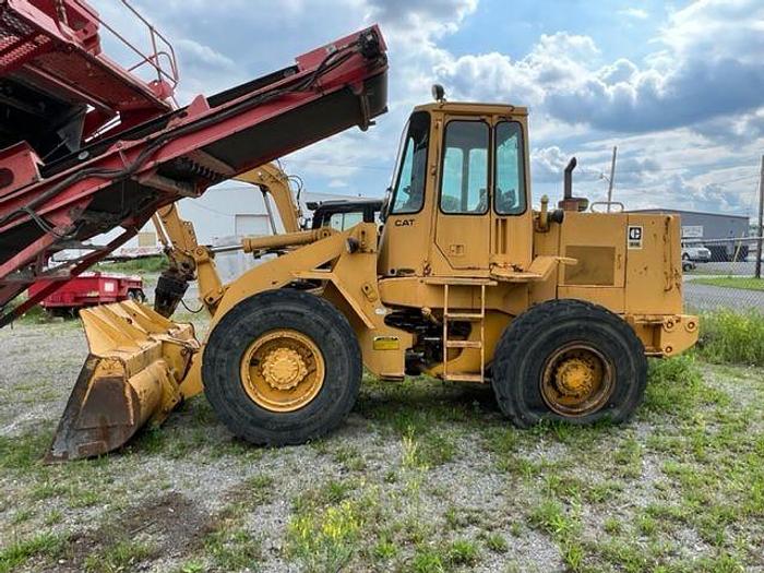 Used 1989 CATERPILLAR 916