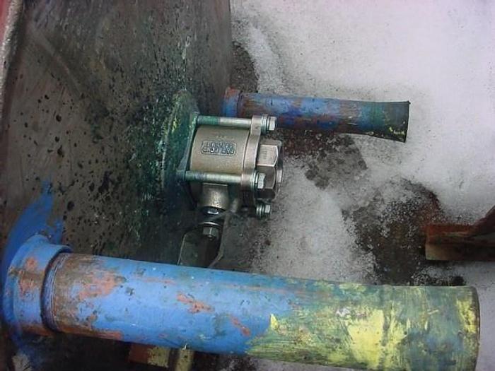 Used 70 GALLON MIX TANK – C/S – JACKETED – 32 in. DIA. X 30 in. DEEP