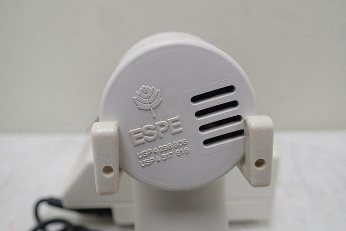 Used ESPE GmbH & Co. Elipar II Dental Curing Light