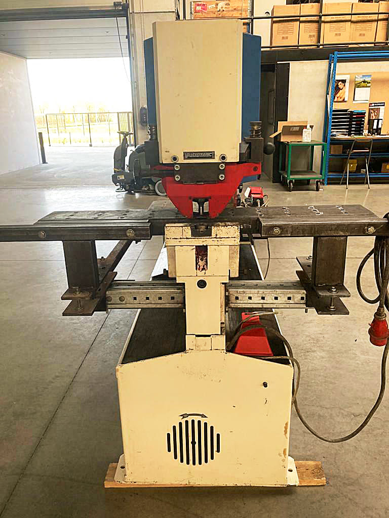 Used MUBEA HIW 750/510 - 2006