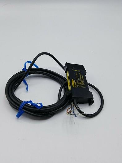 Used Banner Fiber Optic Sensor D12EP6FP