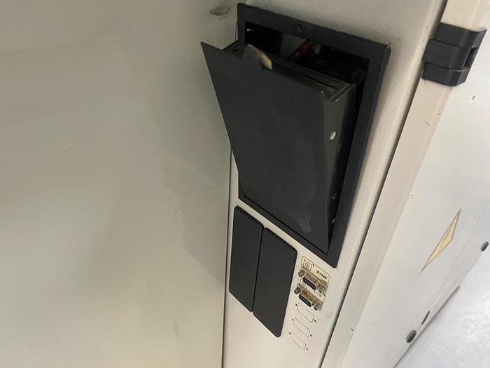 Used 1997 Arburg Allrounder Selecta 270S 250-60 Injection Moulding Machine