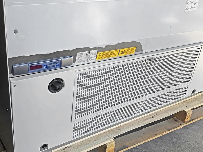 NEW, never used IFI Gelatto Freezer, manufactured in Italy, Model SAM80-GVBD-162-AB