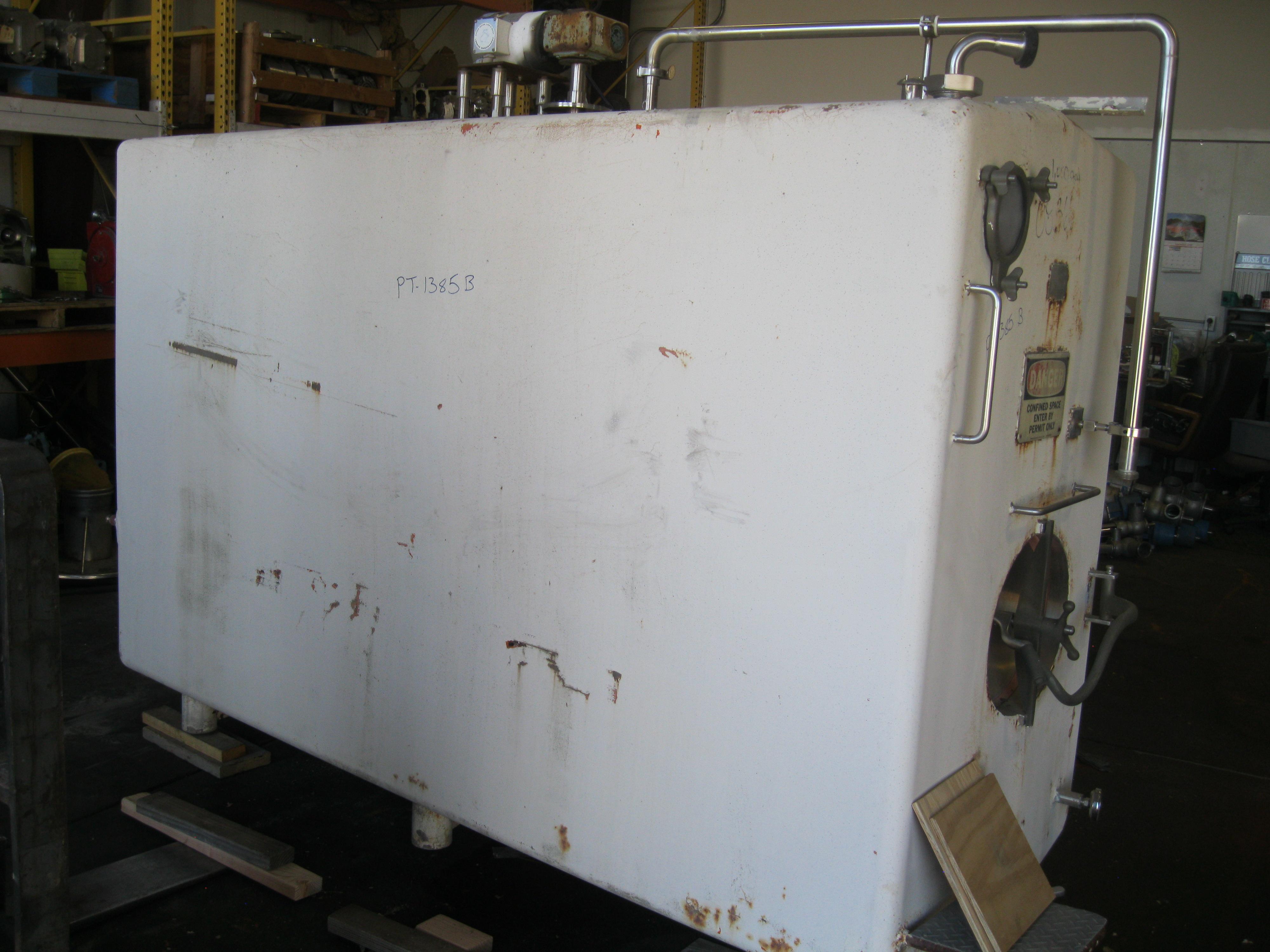 Usado 1000 GALLON PURITY HORIZONTAL STORAGE TANK