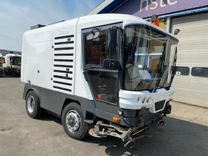 Gebruikt 2010 Ravo 580STH