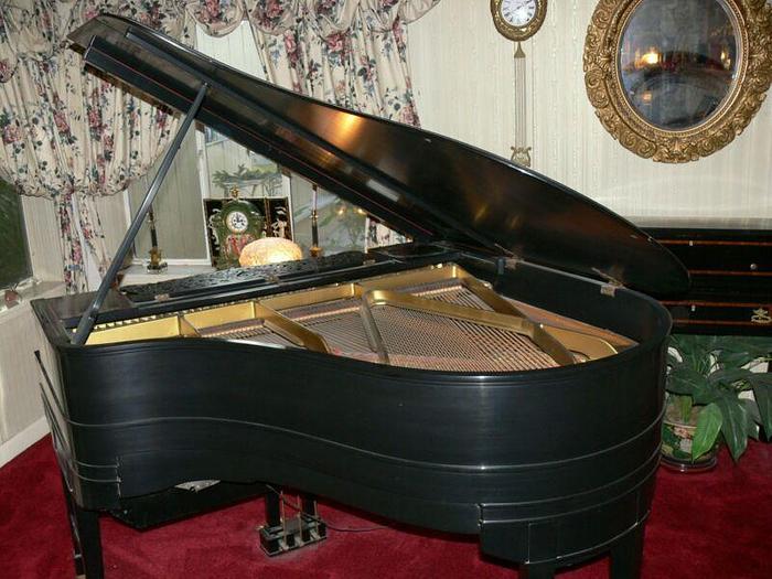 Used ANTIQUE EMERSON ELECTRIC PLAYER PIANO - BLACK SMALL GRAND W/ 38 QRS MUSIC ROLLS