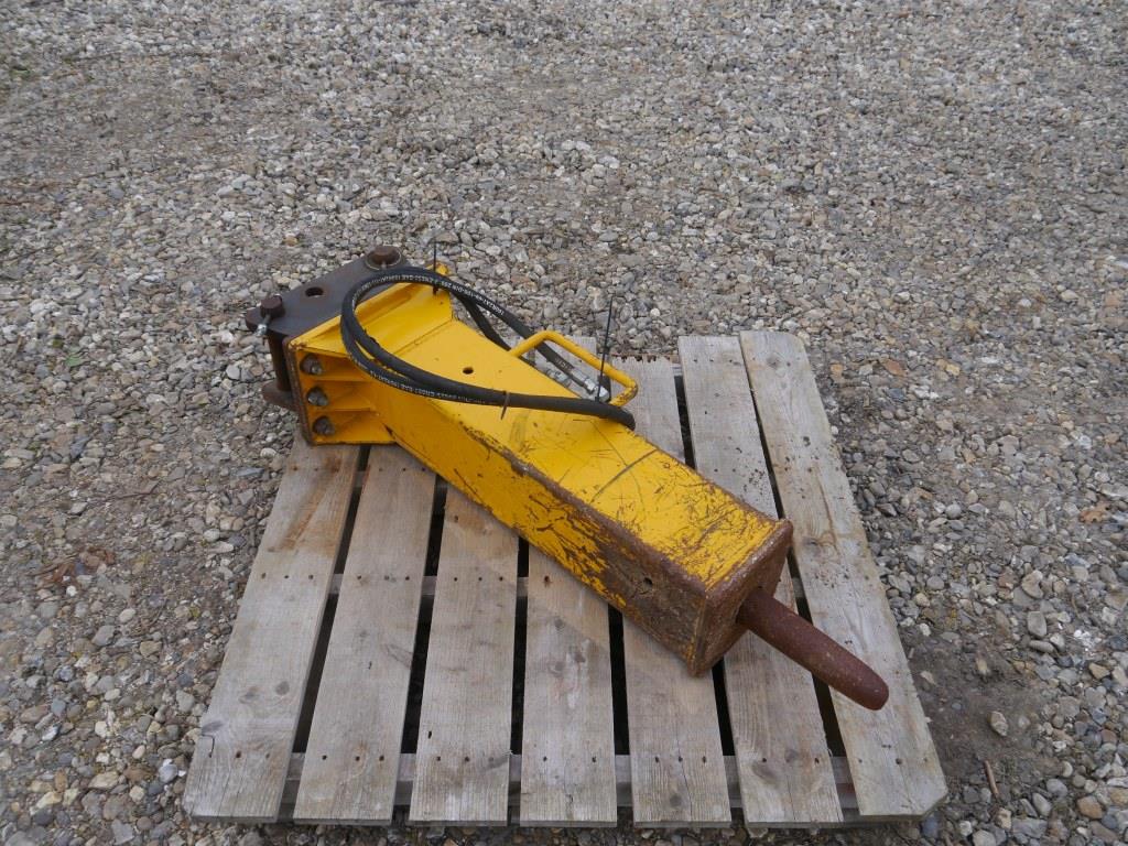 Used Arrowhead S40 Breaker