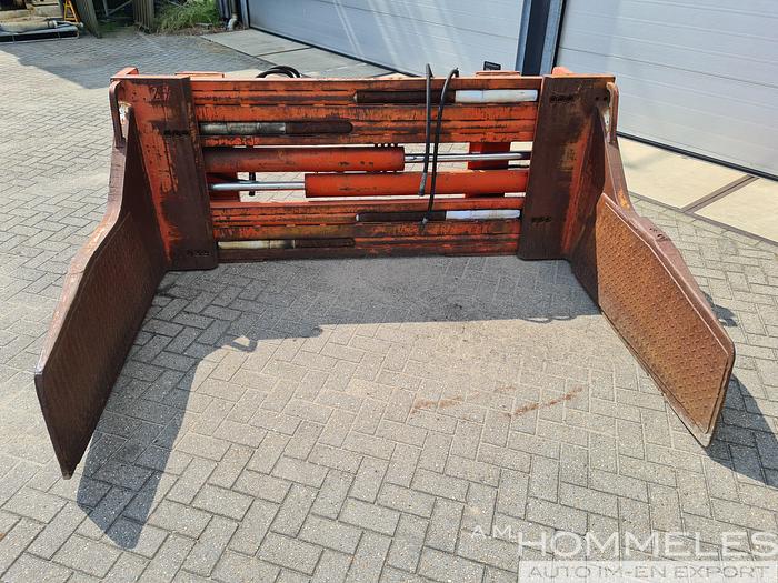 Used Bale clamp,  heavy duty