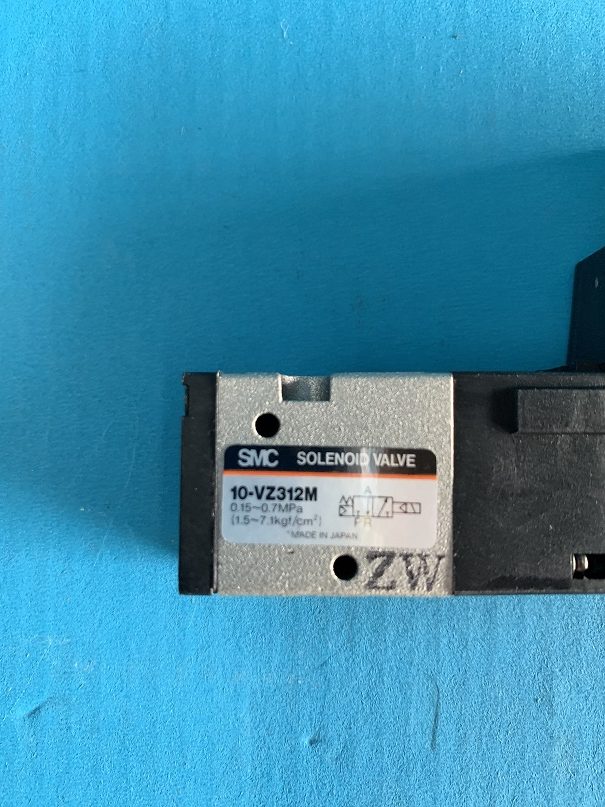 Used SMC Solenoid Valve 10-VZ312M