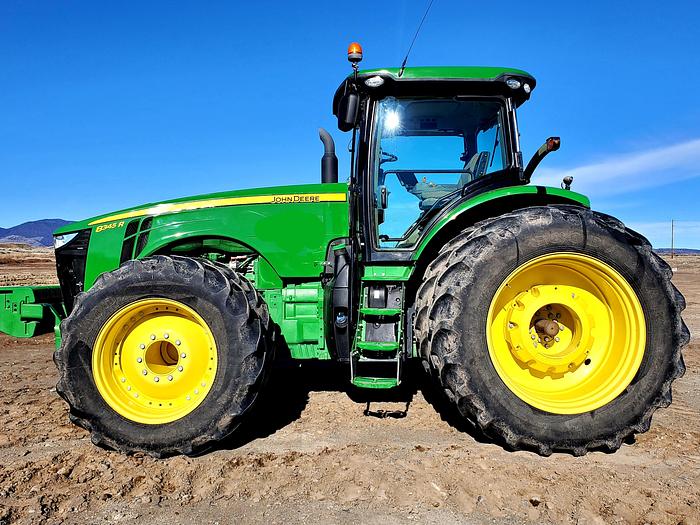 Used 2017 John Deere 8345R Tractor w/ IVT + ILS ** 3600 Hrs **