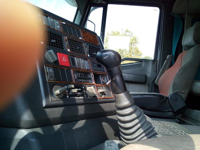 Used 1998 Iveco EUROSTAR 440E42 MANUAL EURO 2