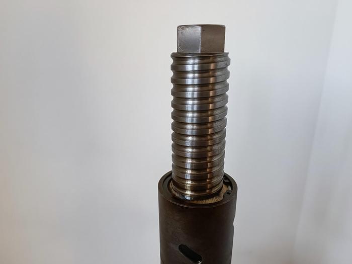Kugelgewindetrieb mit Motorglocke, Lagerung und Kupplung, D50x680mm, , neuwertig