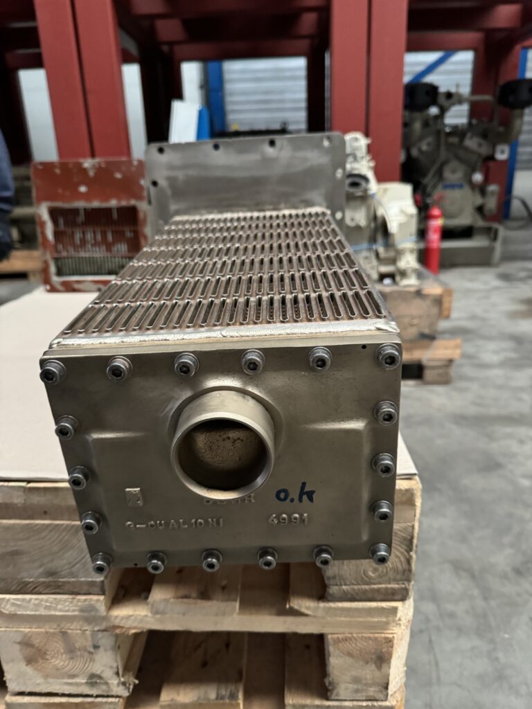 Used COOLER INSERT BEHR DEUTZ BA12M816 / BA16M816